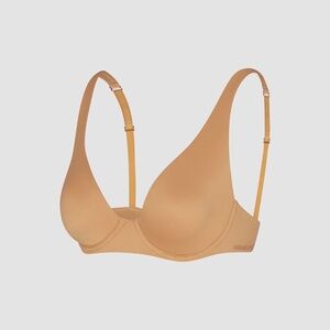 NWT SOFT N' SAVAGE UNLINED DEMI BRA